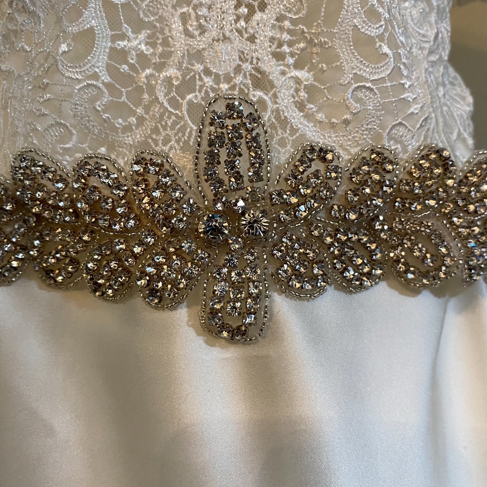 Allure Romance Wedding White Lace Dress - Picture 5 of 16
